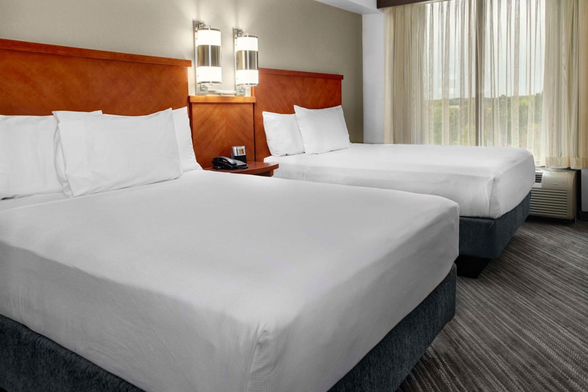 Hyatt Place Cincinnati Airport 3*